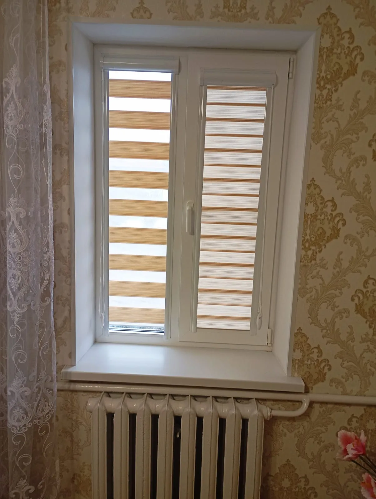 Рулонные шторы зебра день-ночь 52 в Нальчике и КБР на заказ