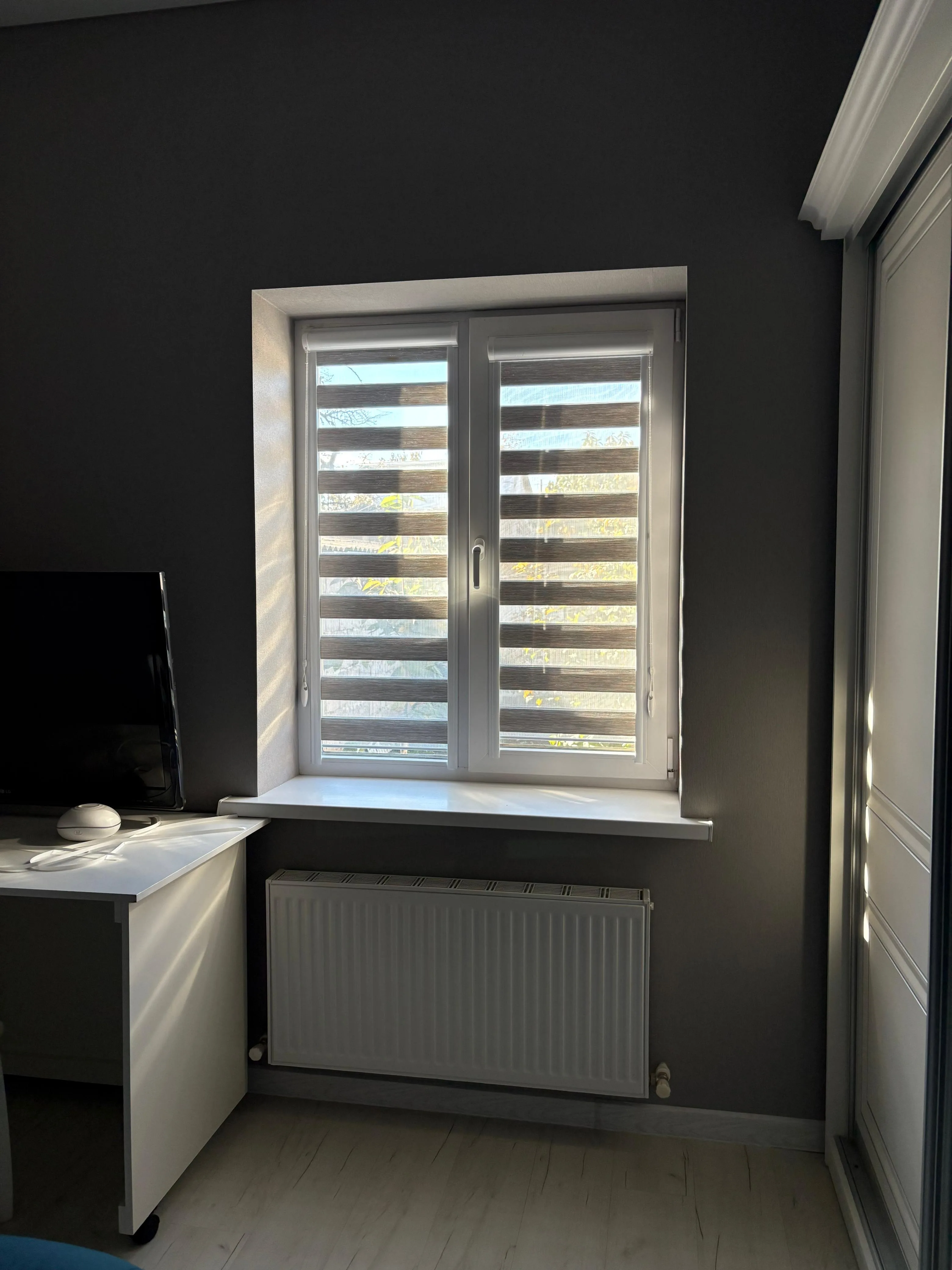 Рулонные шторы зебра день-ночь 54 в Нальчике и КБР на заказ