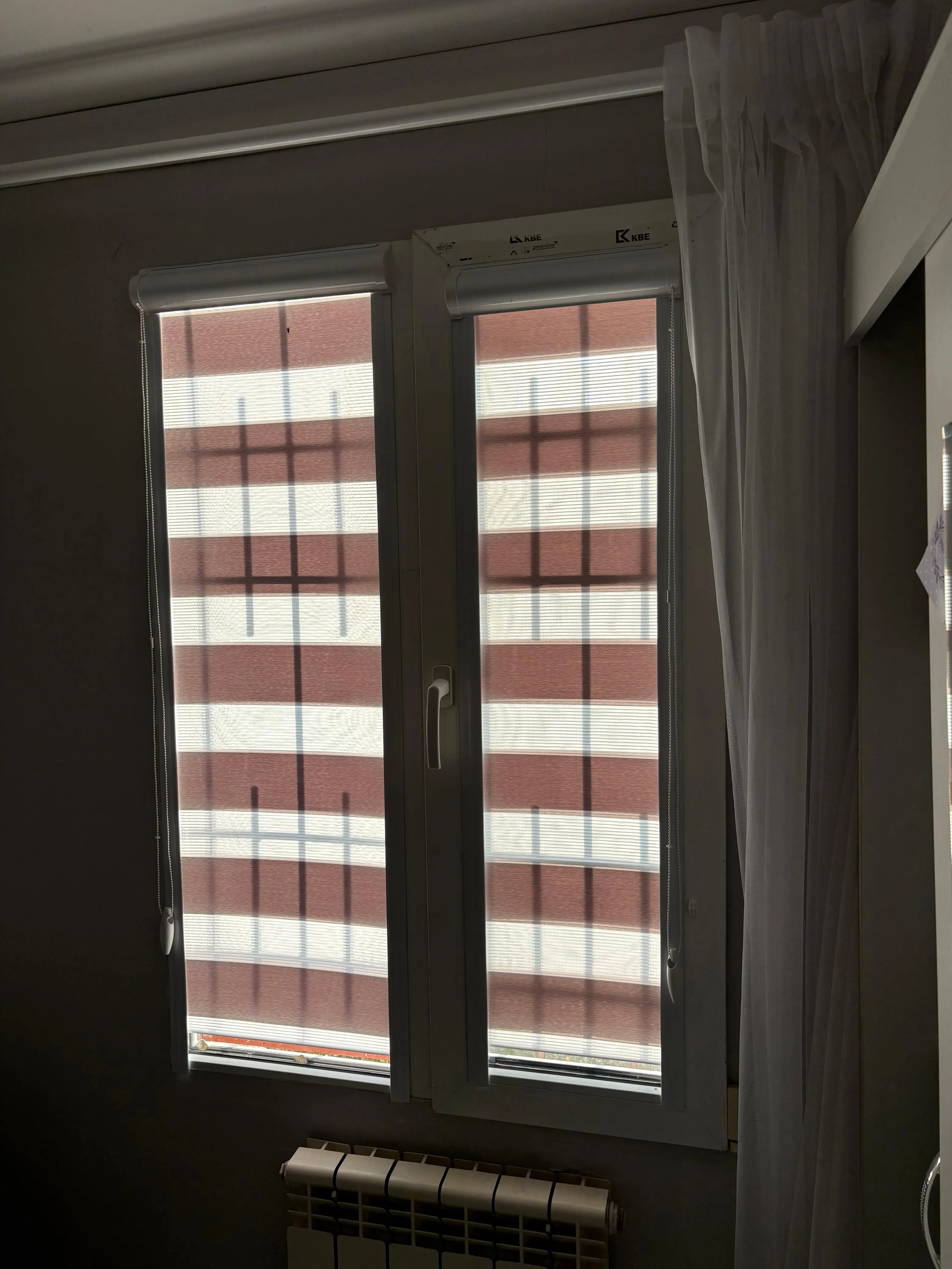 Рулонные шторы зебра день-ночь 74 в Нальчике и КБР на заказ