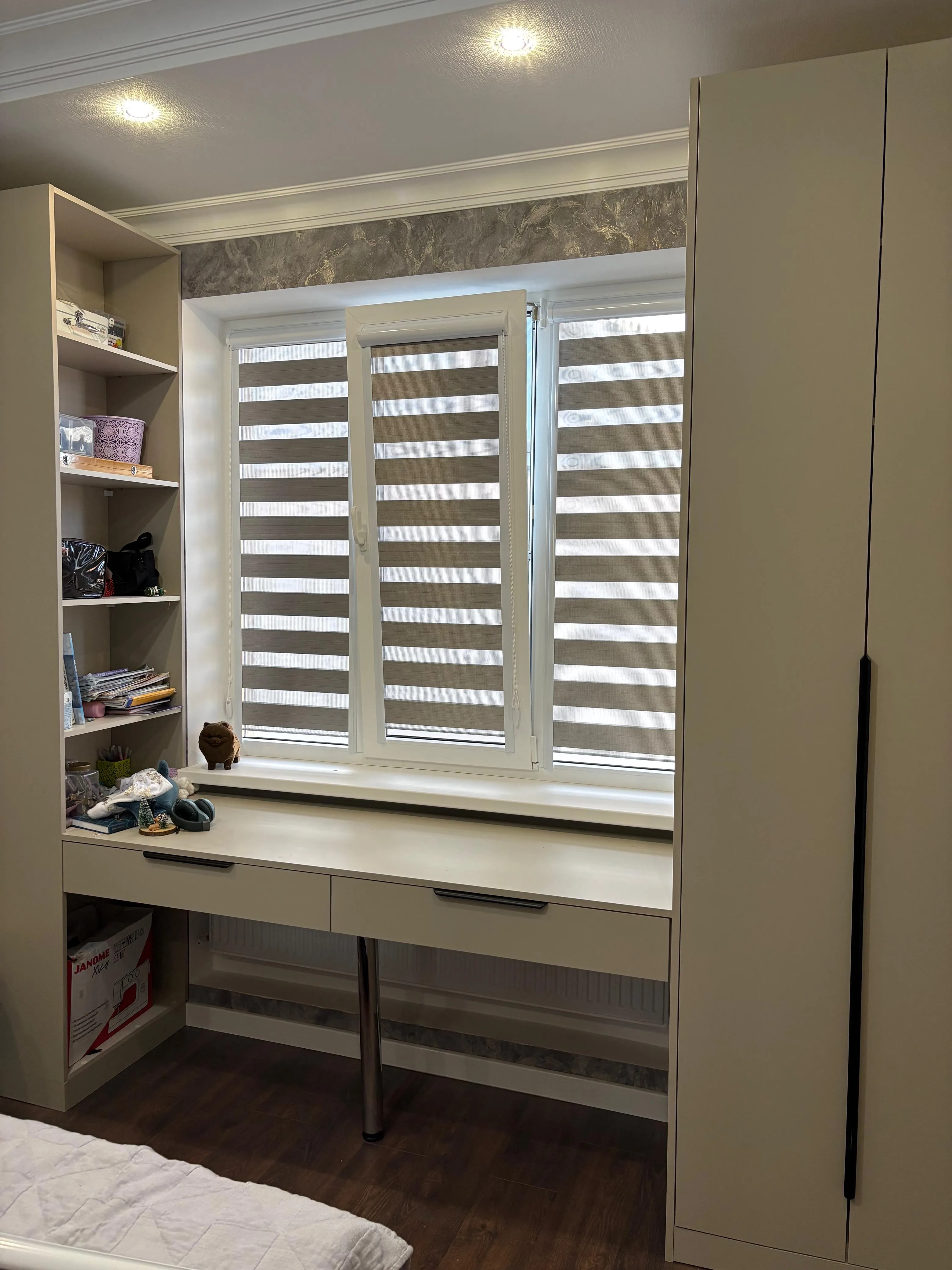 Рулонные шторы зебра день-ночь 100 в Нальчике и КБР на заказ