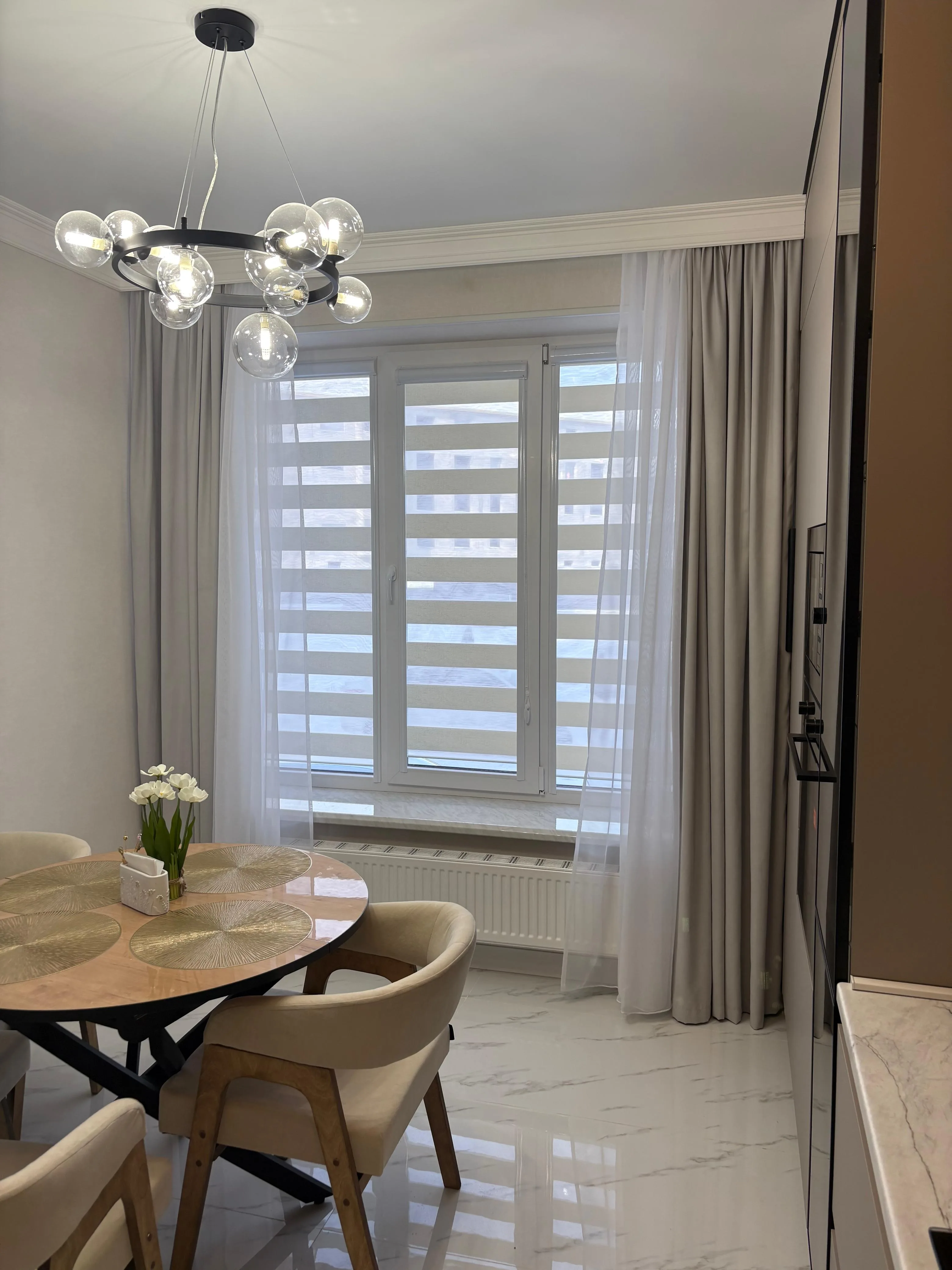 Рулонные шторы зебра день-ночь 128 в Нальчике и КБР на заказ