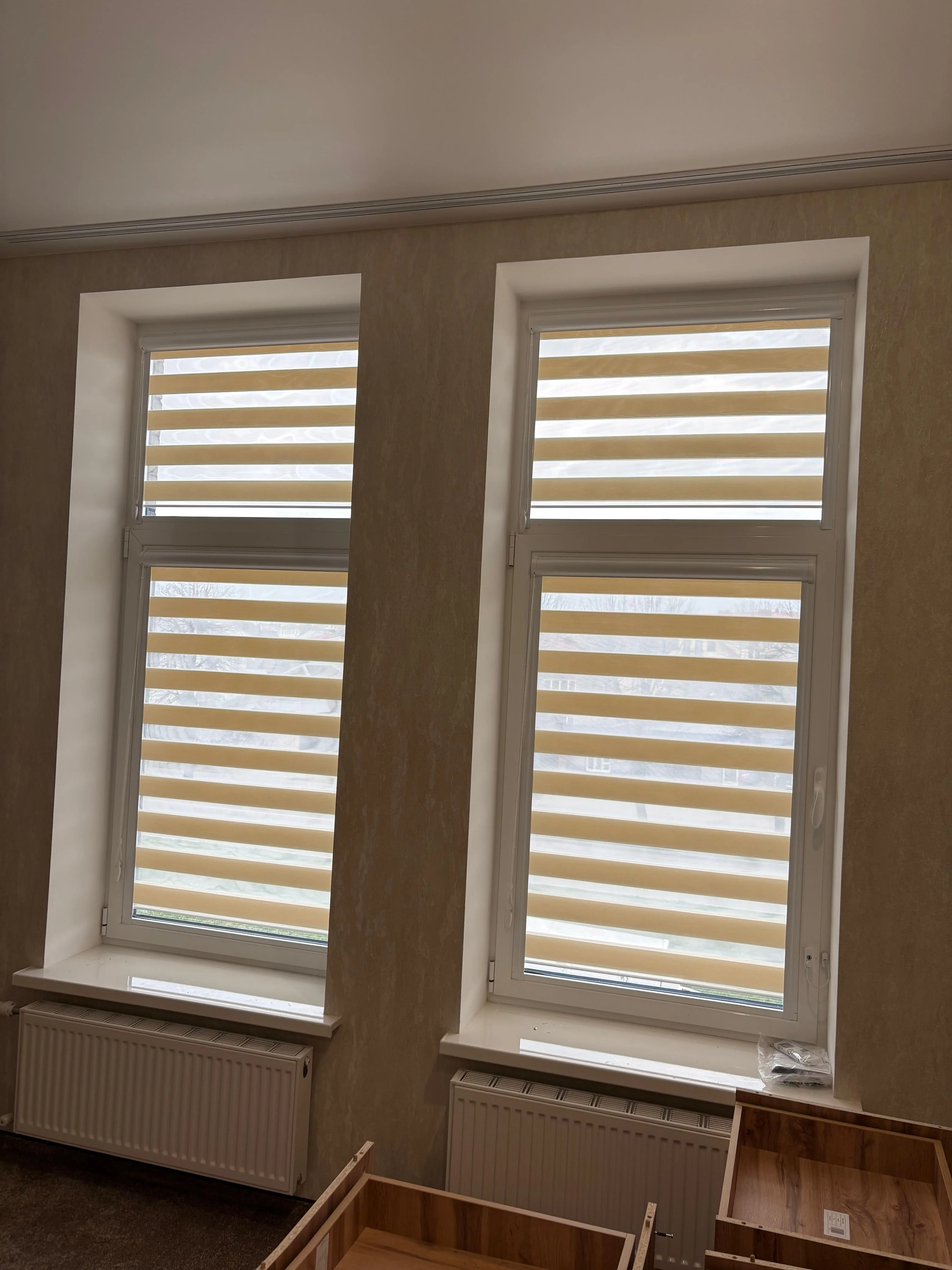 Рулонные шторы зебра день-ночь 154 в Нальчике и КБР на заказ