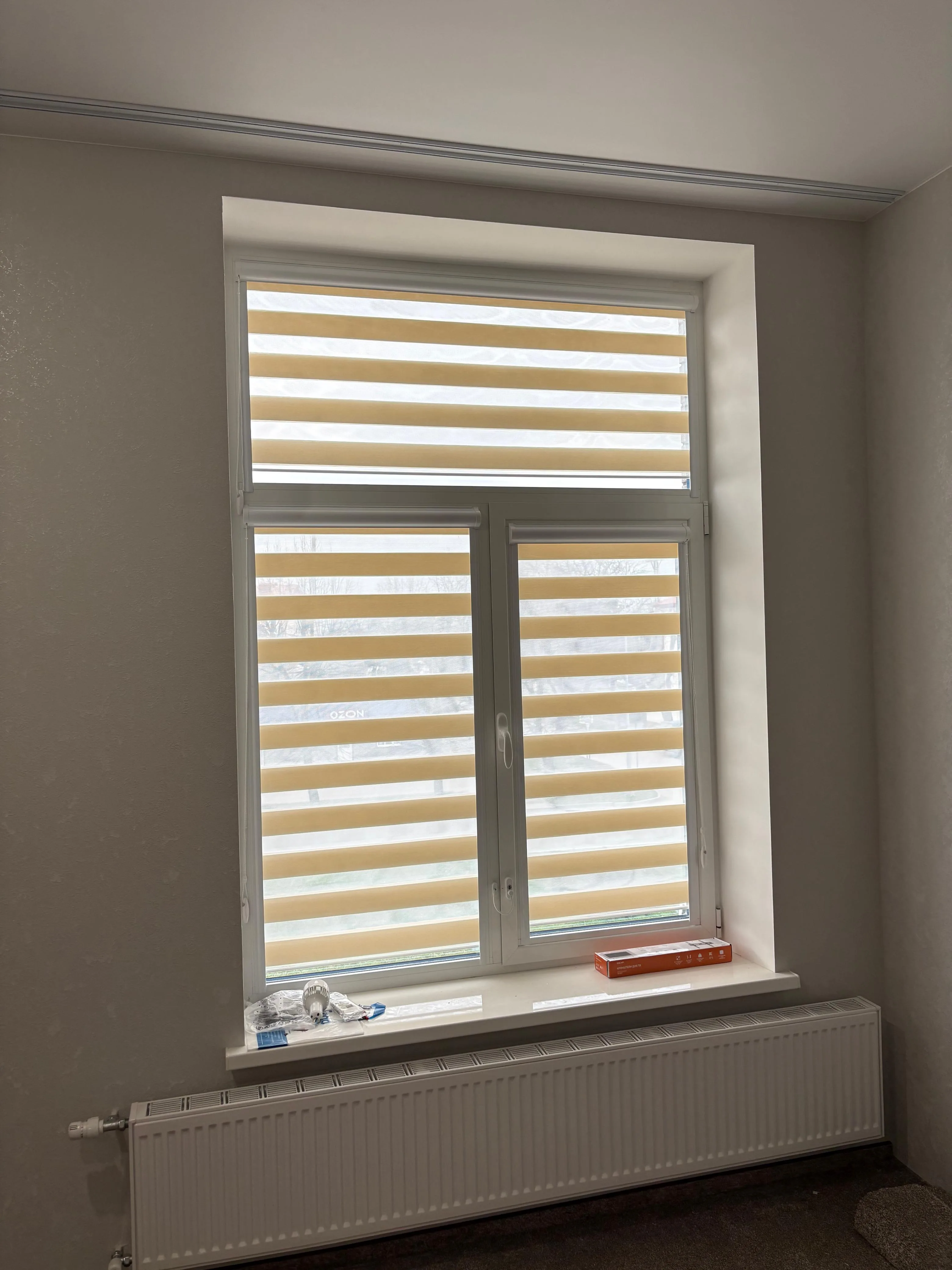 Рулонные шторы зебра день-ночь 156 в Нальчике и КБР на заказ